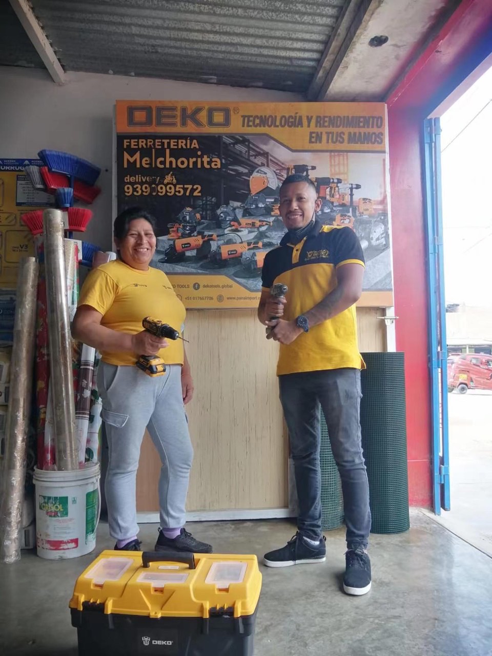 Staff of power tool supplier DEKO Tools exclusive distributor