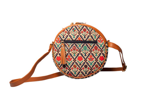 Round Sling Bags For A Perfect Day Out! – Shopzters