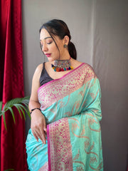 Cotton Sarees With Rose Gold Jaal Weaves