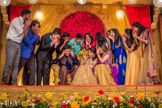 You, Me & Them: 7 FUN Wedding Pics To Click With Your Friends! - India's  Largest Digital Community of Women | POPxo