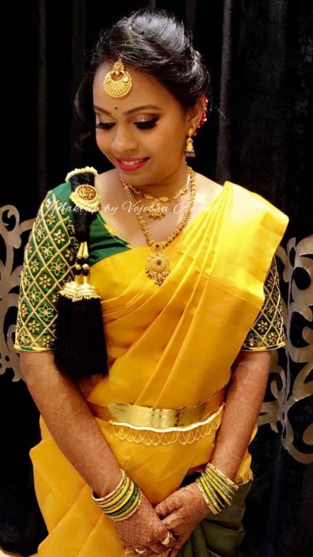 Sreemukhi in traditional yellow saree | Fashionworldhub