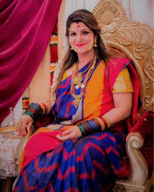 Indian Bridal Hairstyles: Beautiful Hairdo for Saree