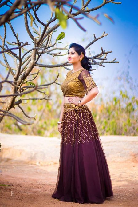 WhatsApp on 9496803123 to customise your handcrafted designer bridal wear  with us online, sitting at the… | Kerala engagement dress, Simple dresses,  Stylish dresses