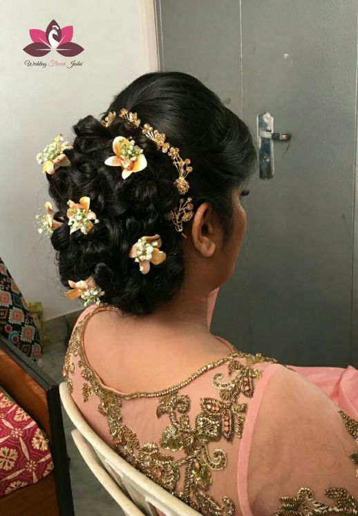 40+ Stylish Hairstyles for Saree On Your Special Occasions