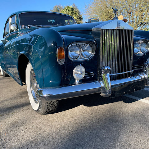 Palm Springs Lucille Ball Rolls Royce Silver Cloud III front close-up