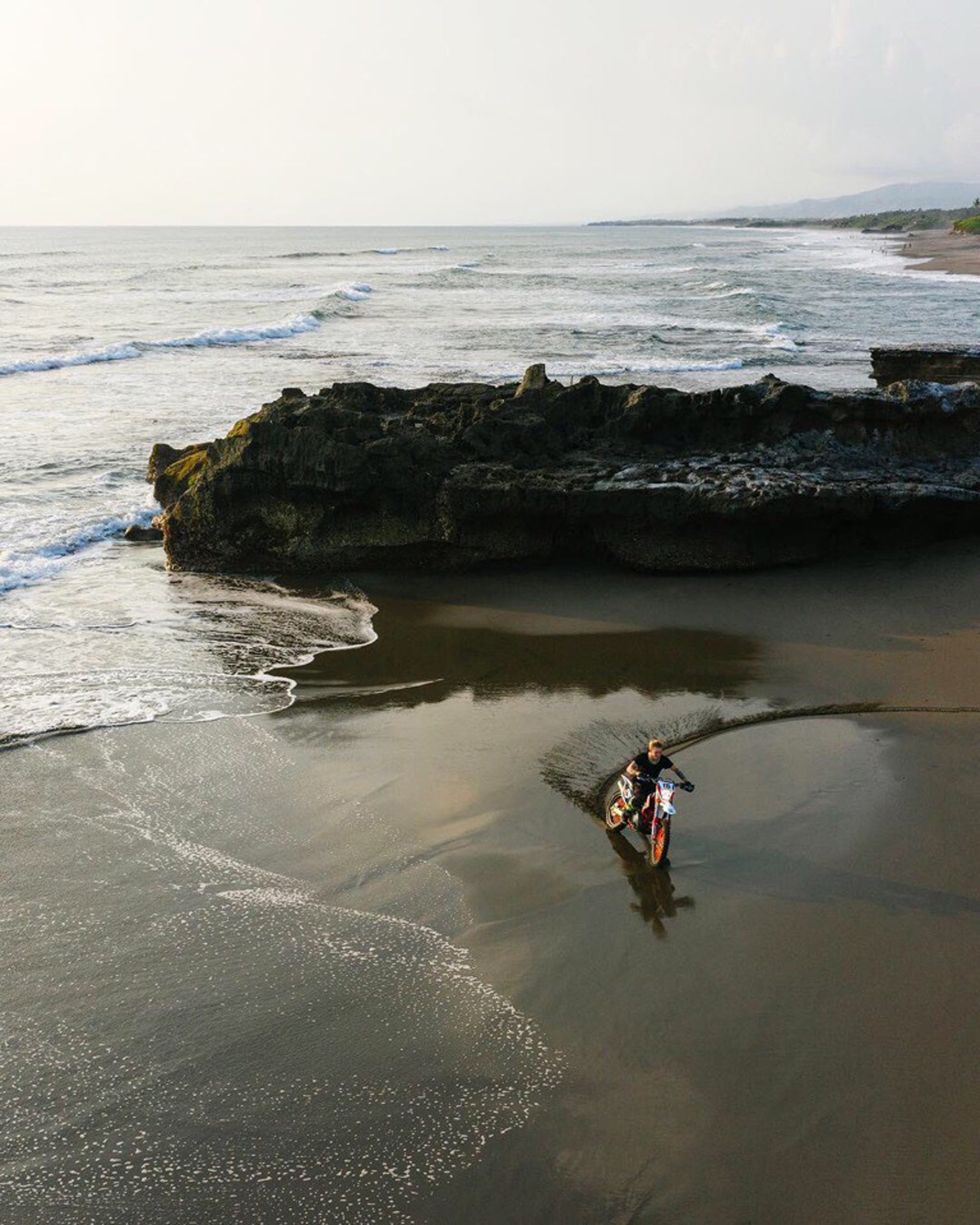 Nick Bondarev KTM in Bali