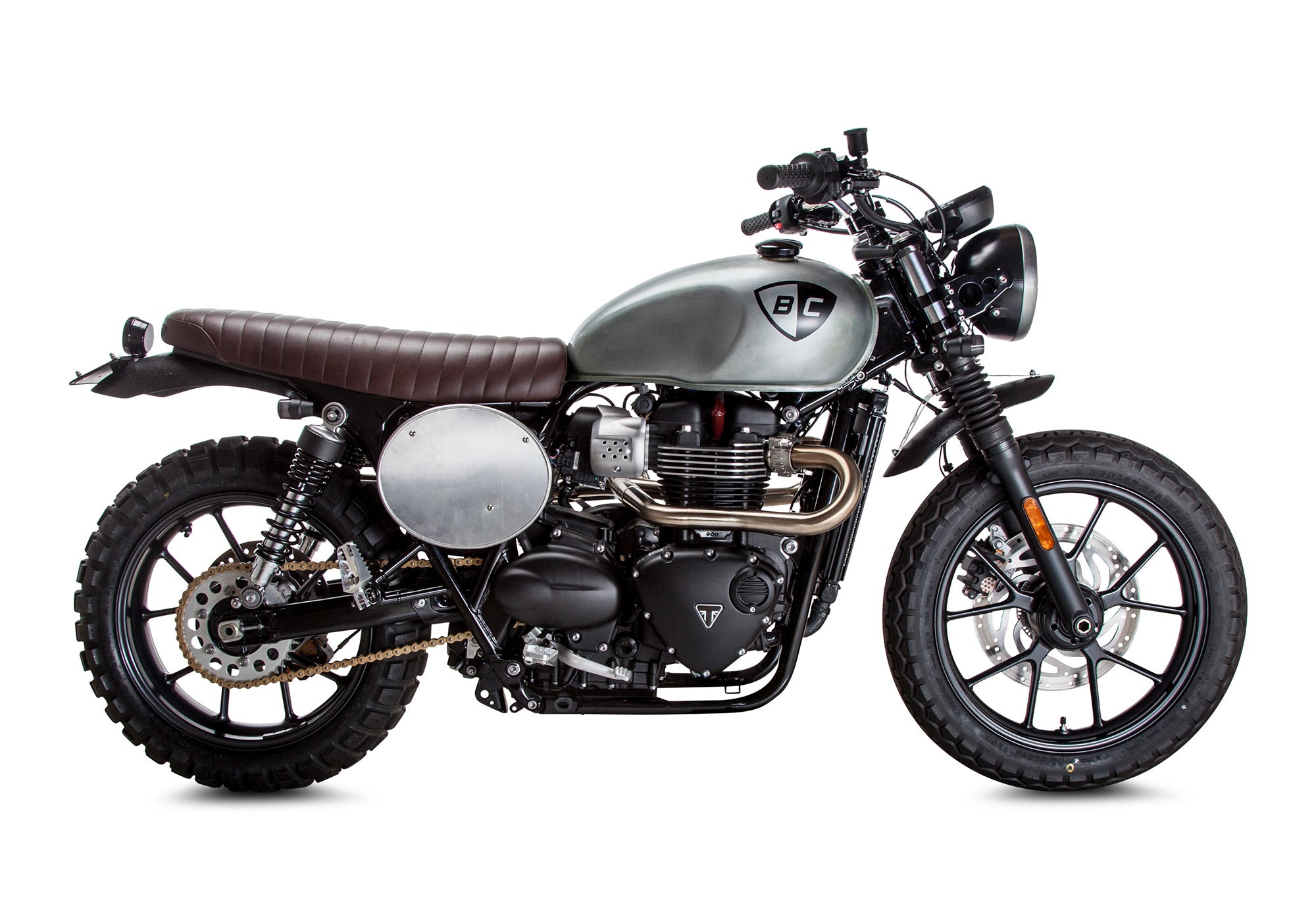 Triumph Street Twin Custom Scrambler 2 into 2 British Customs