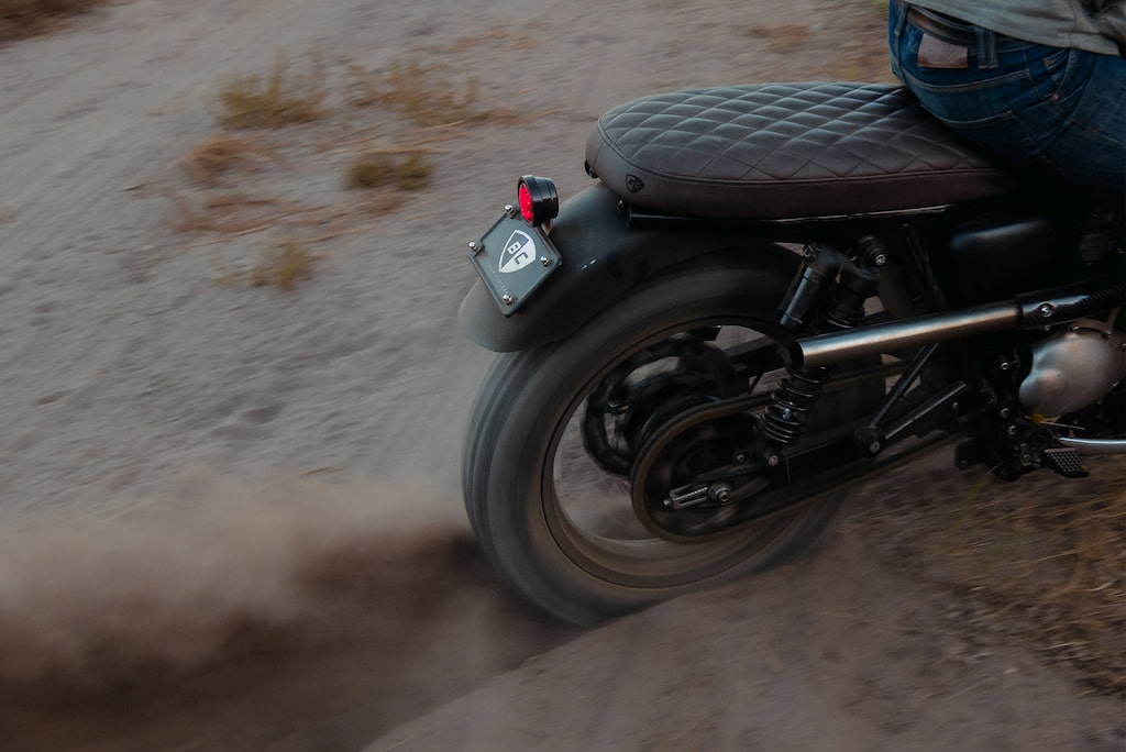 BC THRUXTON DESERT SLED - FALL 2019