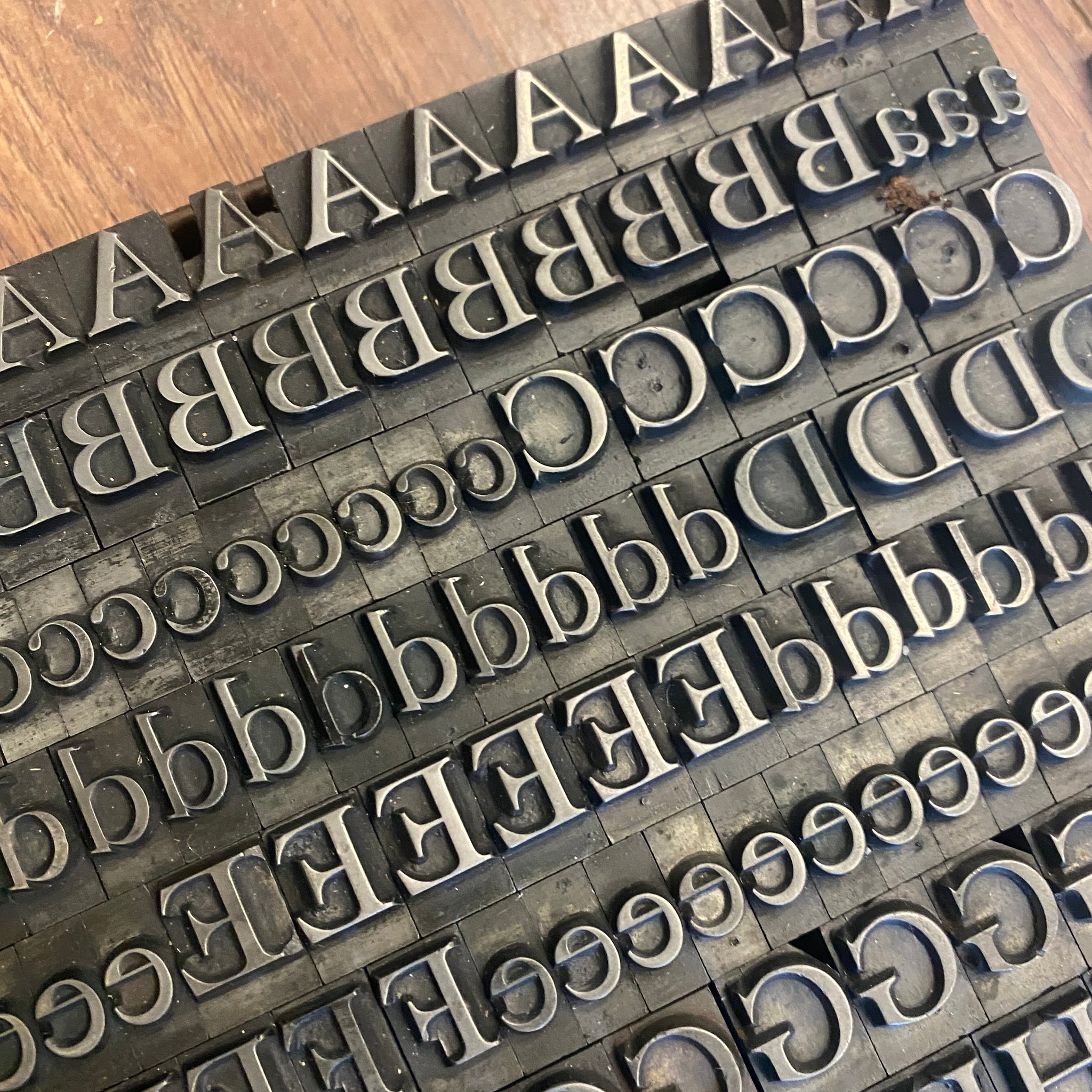 old caslon font