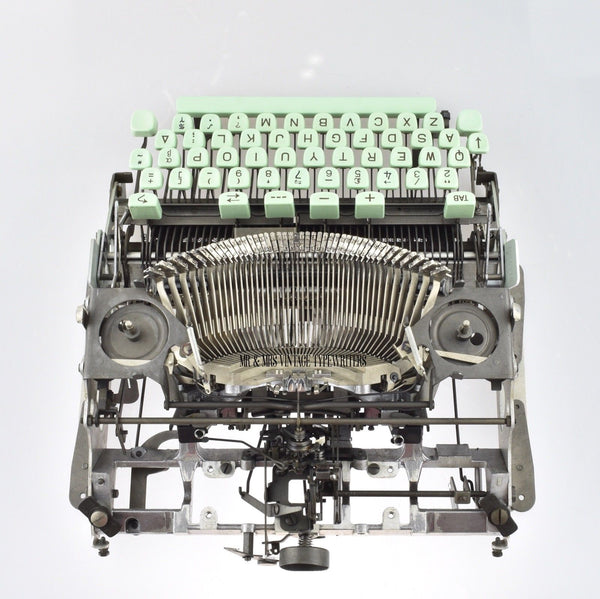 Hermes typewriter carriage removal 