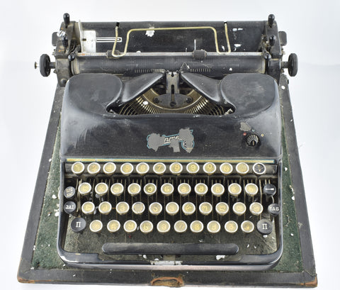 Georgian layout typewriter as it arrived from abroad 