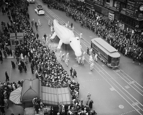 Black and White Photo of the Macy's Day Parade in 1933