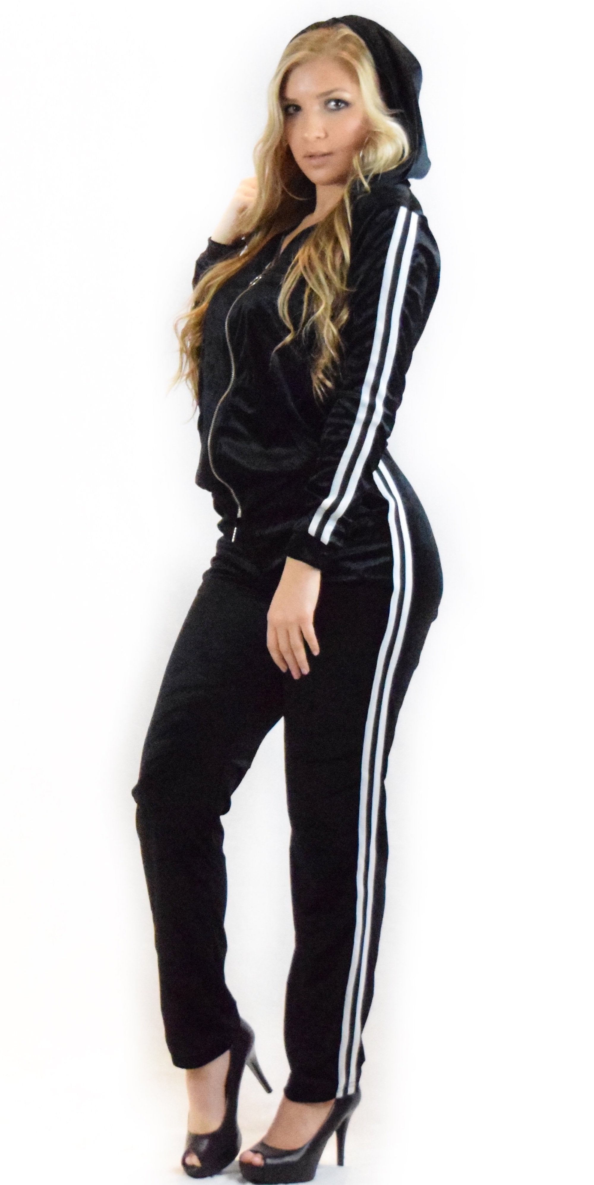 velvet matching tracksuit