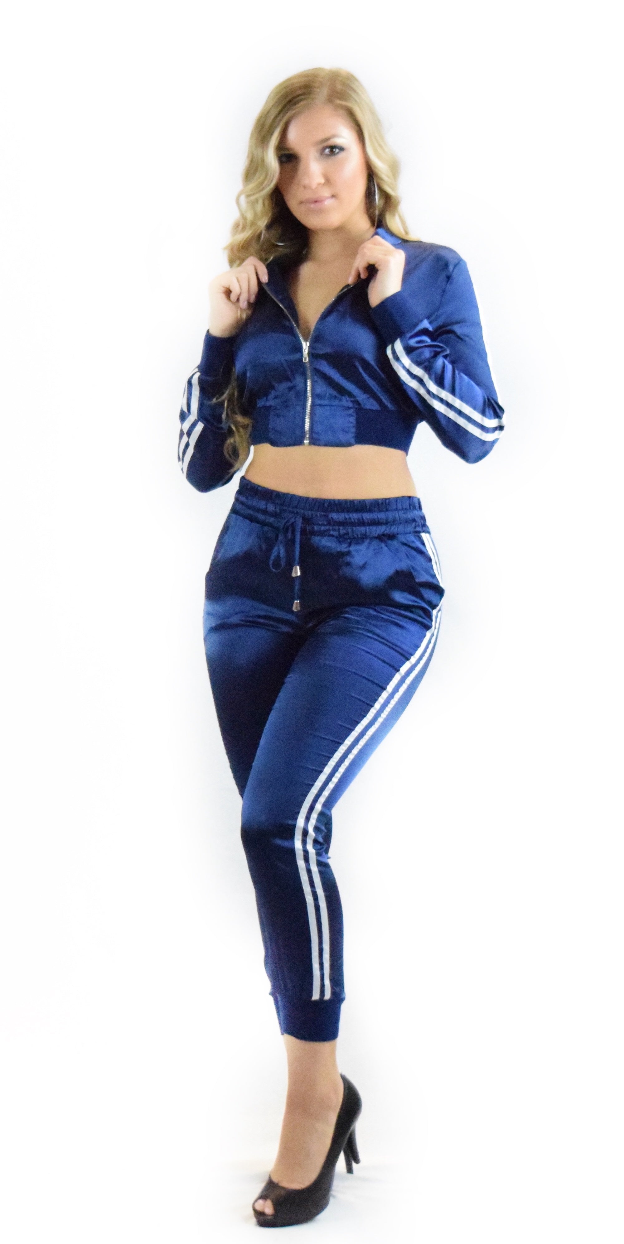 jogger pants with crop top