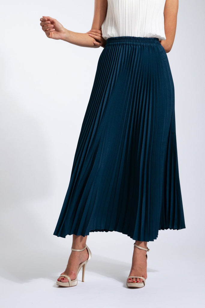 Buy Andrea Big Pleat A-Line Skirt For Women In Dubai | Alita Pleat ...