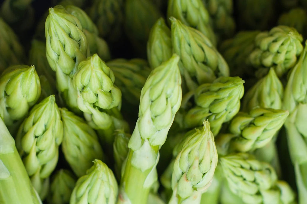 farmers market asparagus