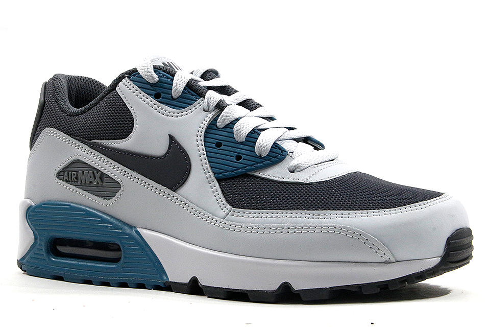 Nike Air Max 90 Essential 