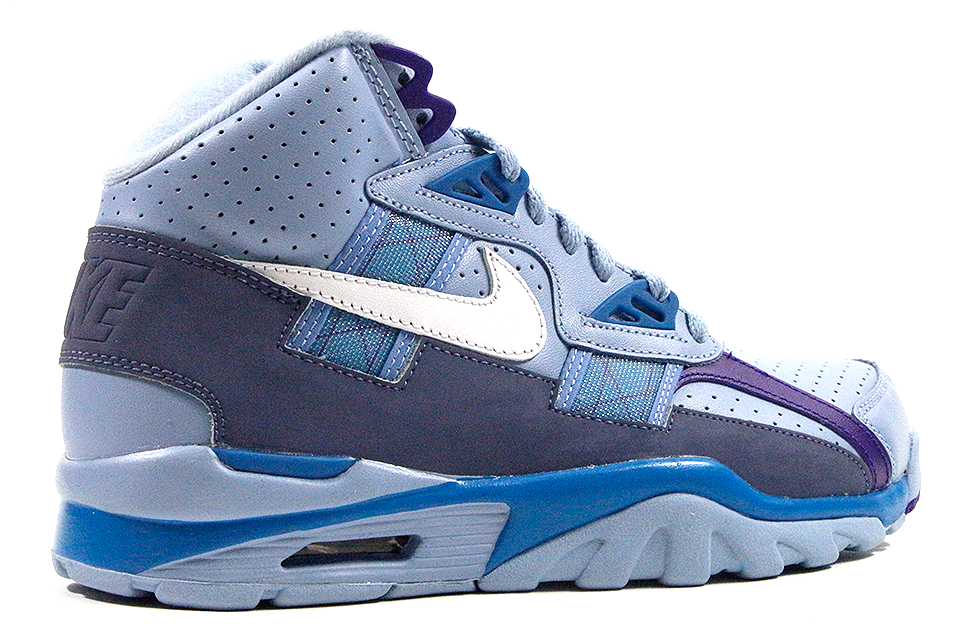 nike air trainer sc leche blue