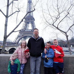 tour eiffel seine boat