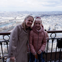 tour eiffel up top