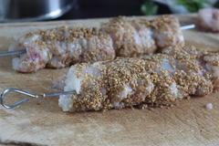 brochette-lotte-sesame-prete