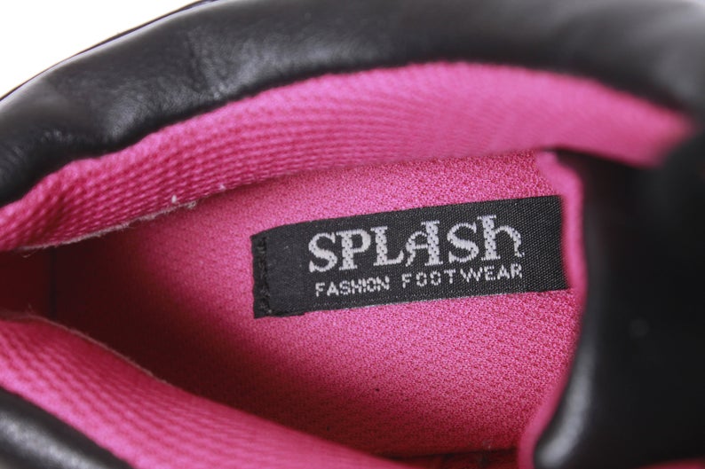 90s High Heel Pink and Black Sneakers - Bomberish