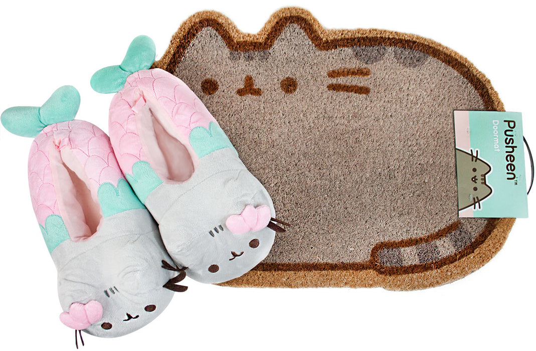 pusheen slippers