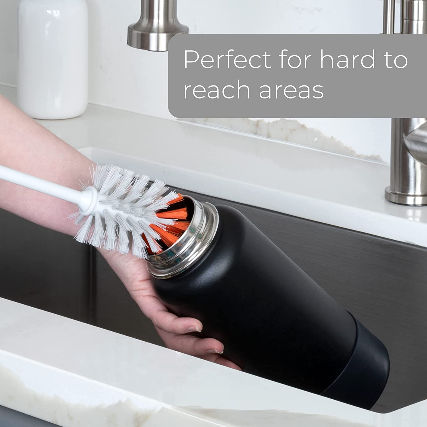 Smart Design Palm Brush & Stand - Contoured Non-Slip Grip - No-Leak Valve - Long Lasting Bristles - Odor Resistant - Dishwasher Safe - Cleaning Pots