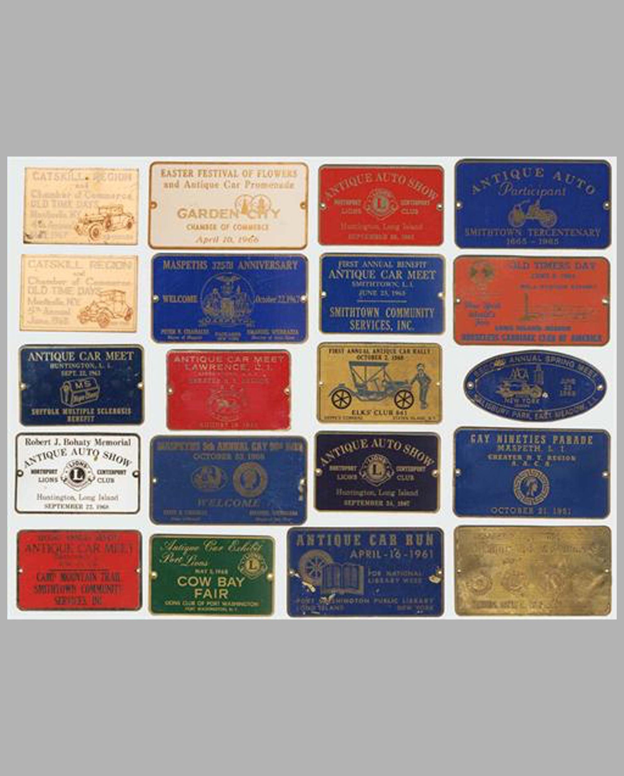 Collection of 20 Antique car shows & meets dash plaques - l'art et l