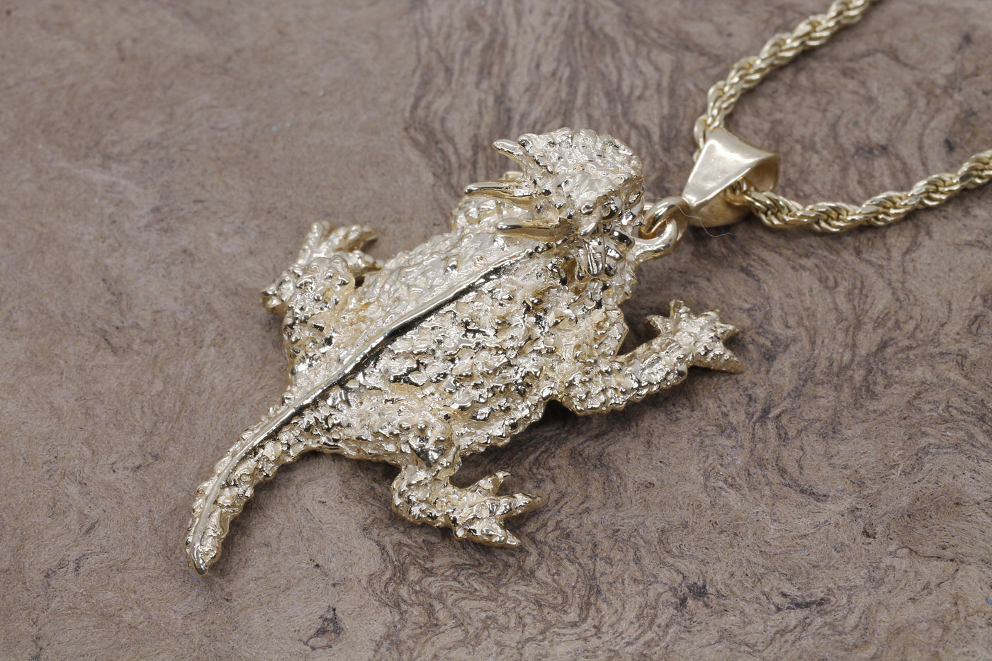 Giant Size Gold Horned Toad Frog Lizard necklace in solid 14kt gold