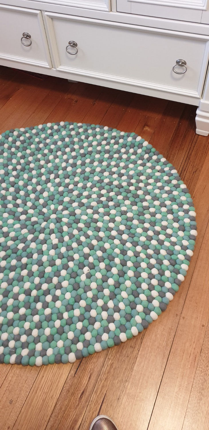  felt ball rug review