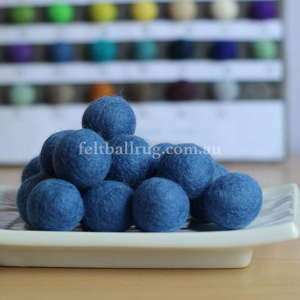 1 inch Navy Blue Felt Circles 100 Pieces 