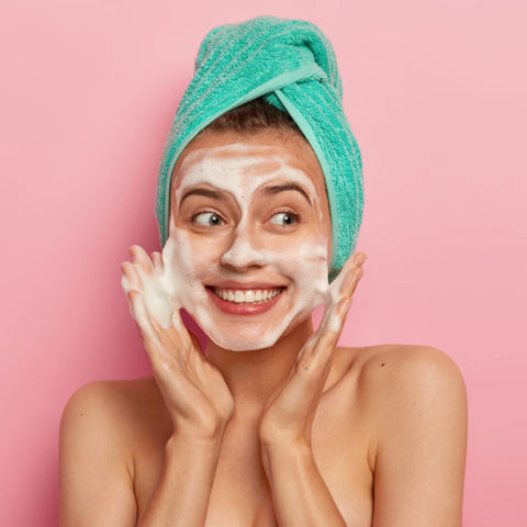 Facial Cleanser Recipe with Bergamot Oil for Itchy Skin
