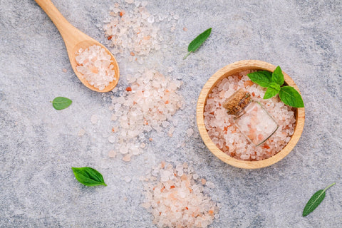 DIY Peppermint Salt Scrub