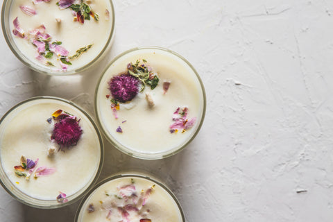 DIY essential oil candles!! Made with SOY, dried flowers and