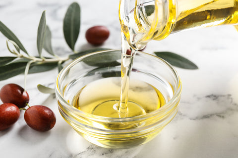 Jojoba Oil And Tea Tree Oil For Hair