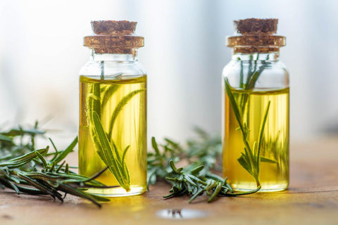 Castor Oil and Rosemary Oil For Eyelashes