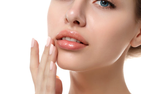 Benefits of using Peppermint Oil for Lips