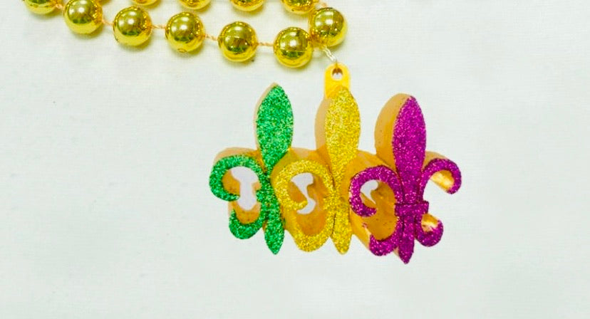 Wine Charms, Fleur de Lis with beads – Creole Delicacies