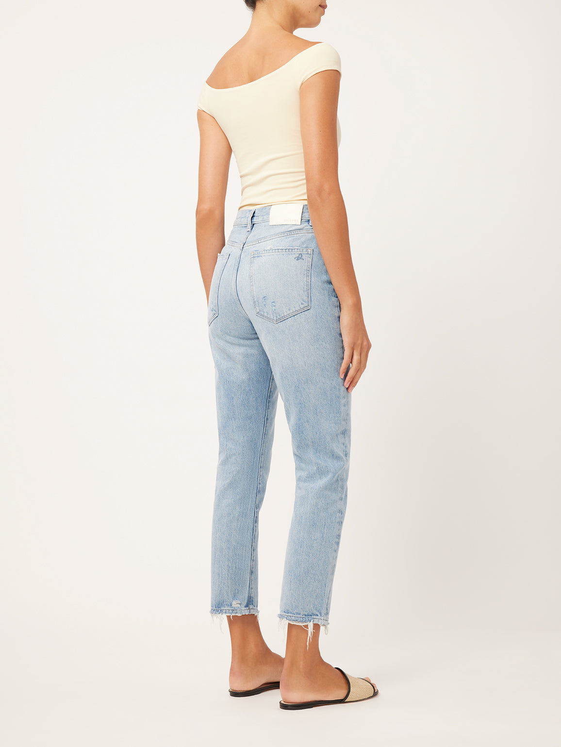 Straight Up Petite High Waisted Straight Leg Jeans in Medium Blue