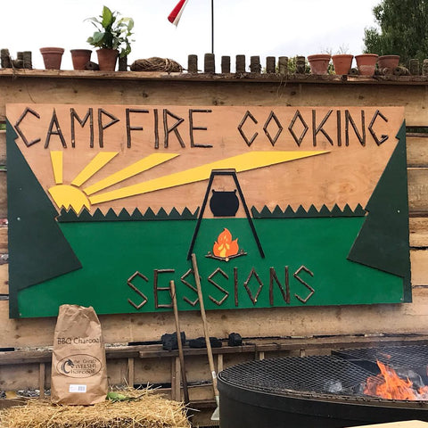 Campfire and campfire cooking sign