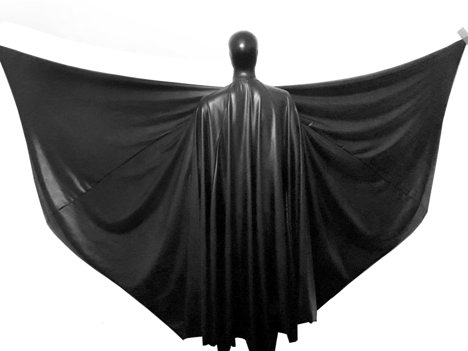 BATMAN 8-PANEL CAPE – SupergeekDesigns