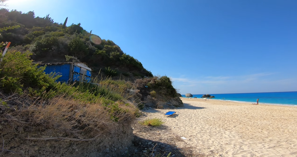 Discover the Magical Megali Petra Beach at Lefkada Island! - Dream Tours Lefkada