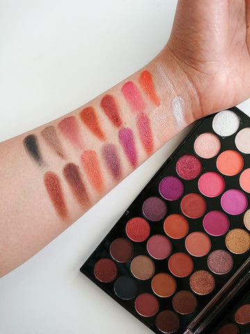 Makeup revolution Flawless 4 Eyeshadow Palette