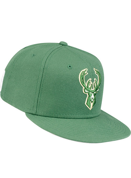 bucks fitted cap