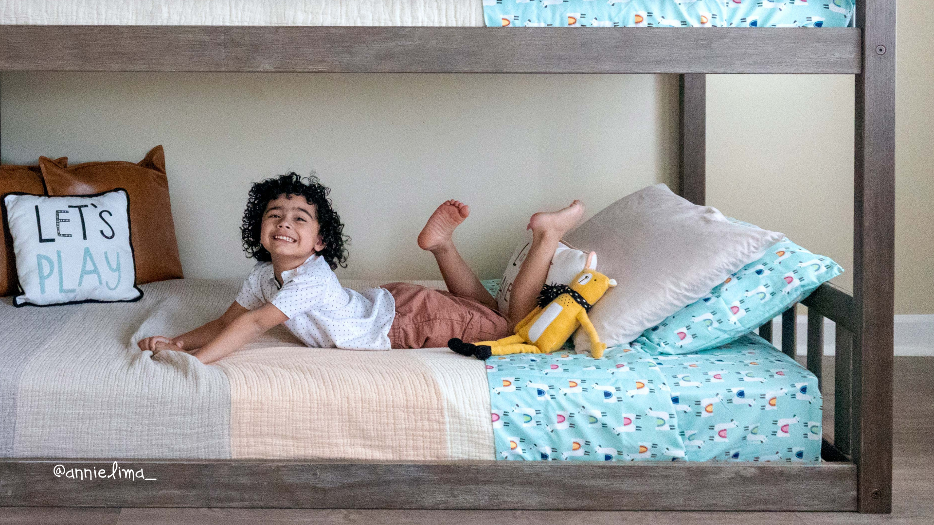 Max & Lily Low Bunk Bed