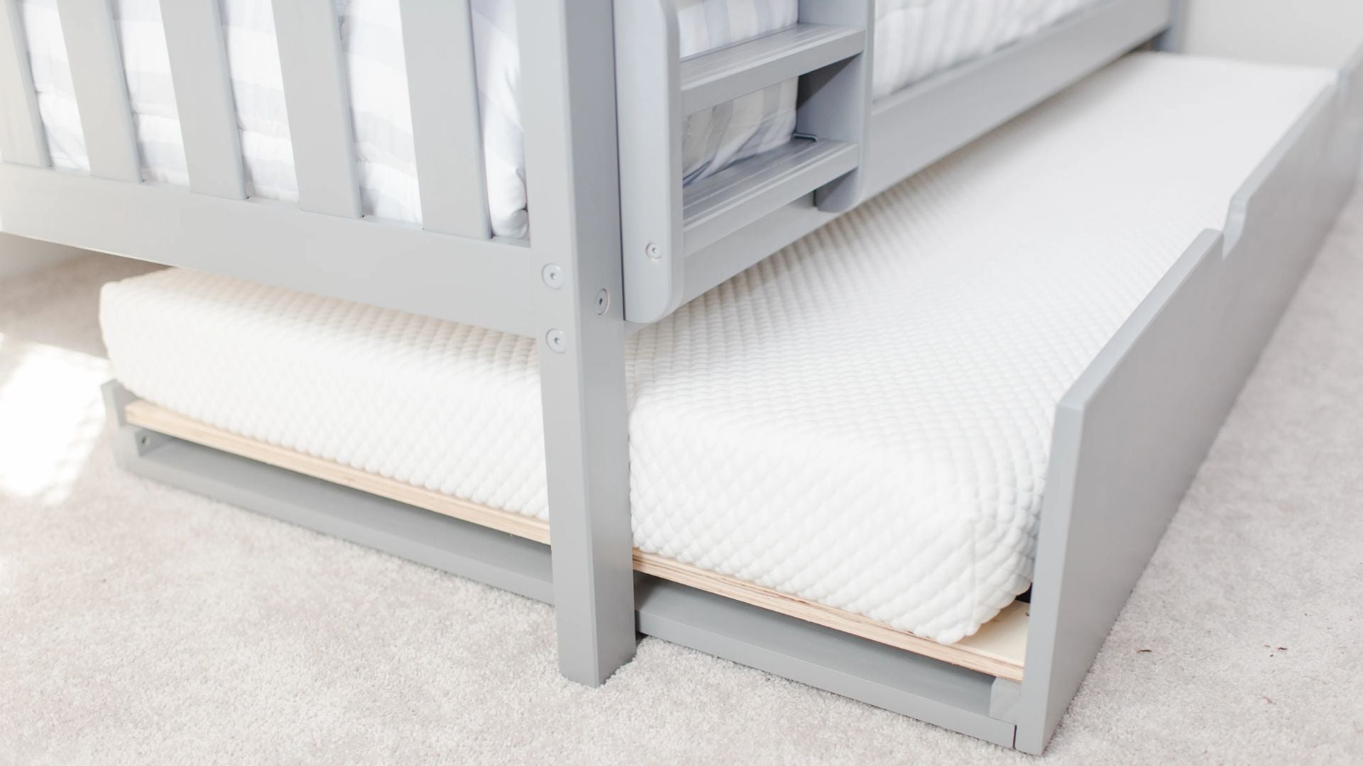 trundle bed frame with twin size mattress
