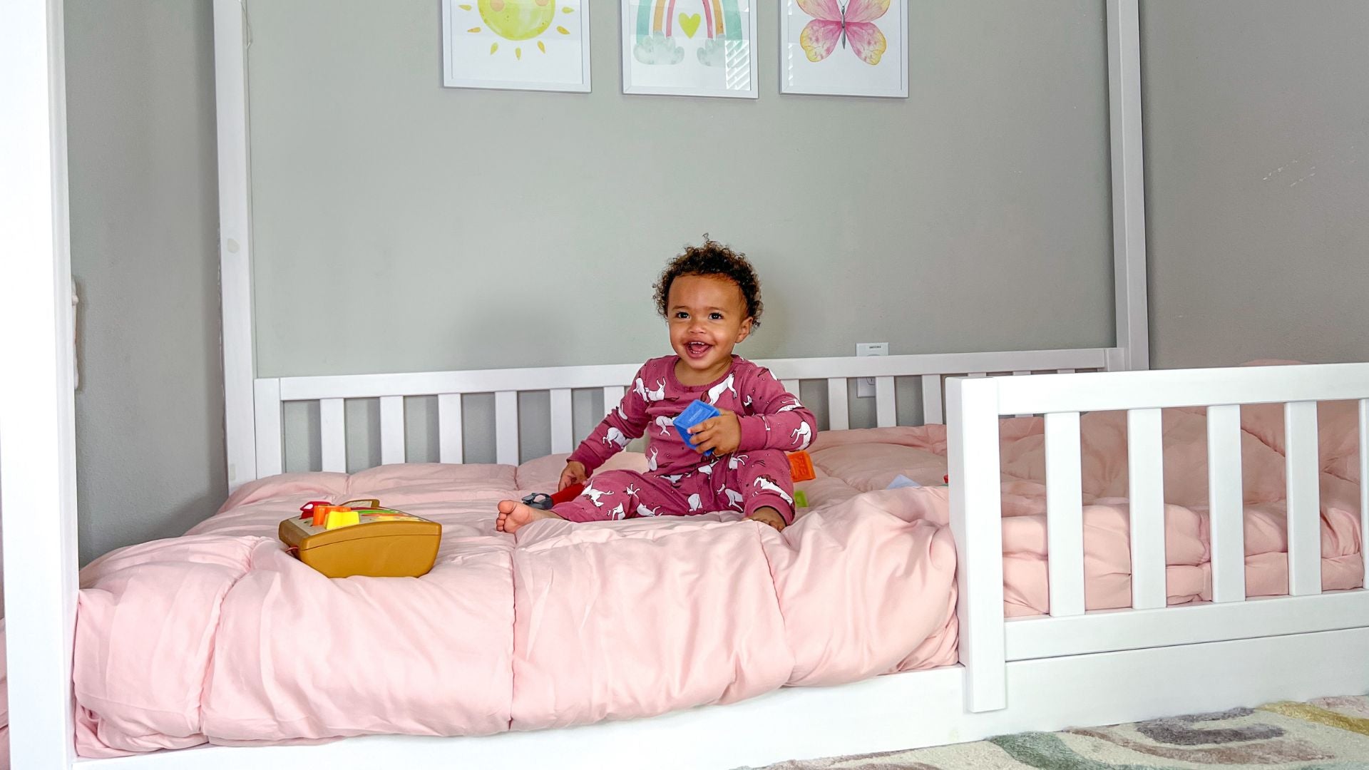 Kids Montessori house bed