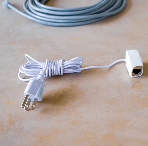 Grounding ethernet cord