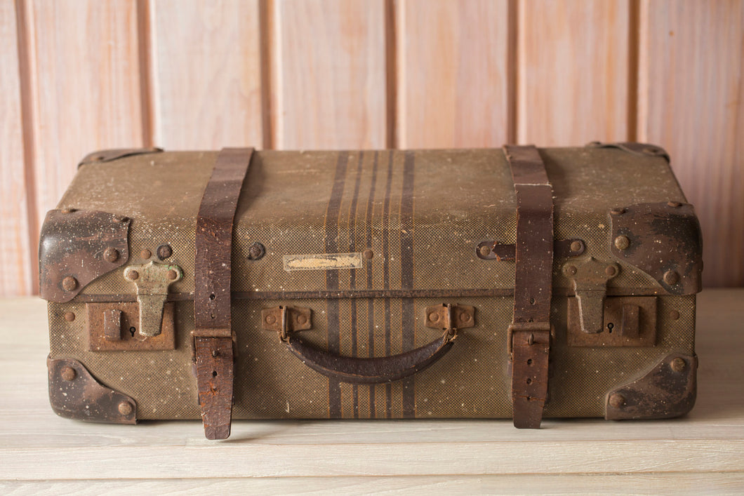 Suitcase Rustic